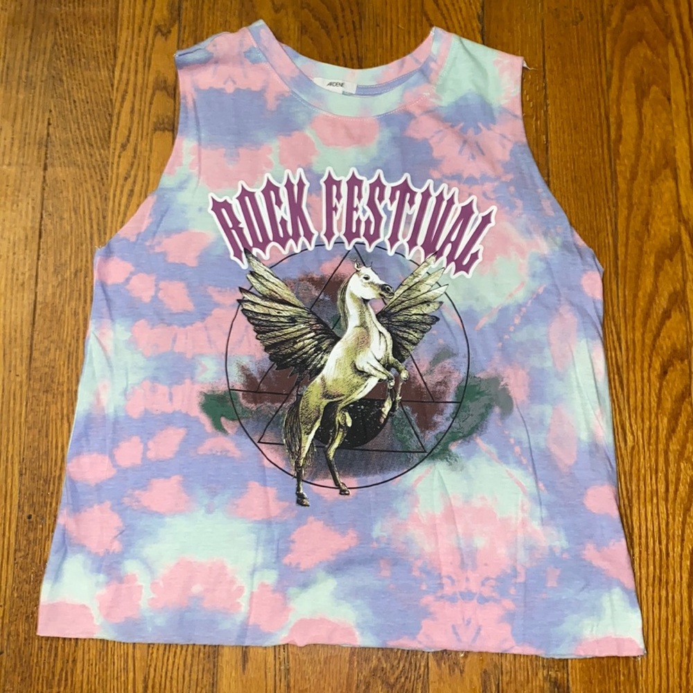 Size medium graphic tie-dye muscle tank